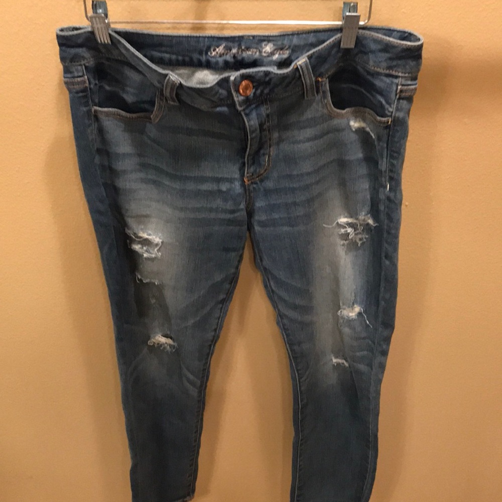 American Eagle Outfitters cropped jeans